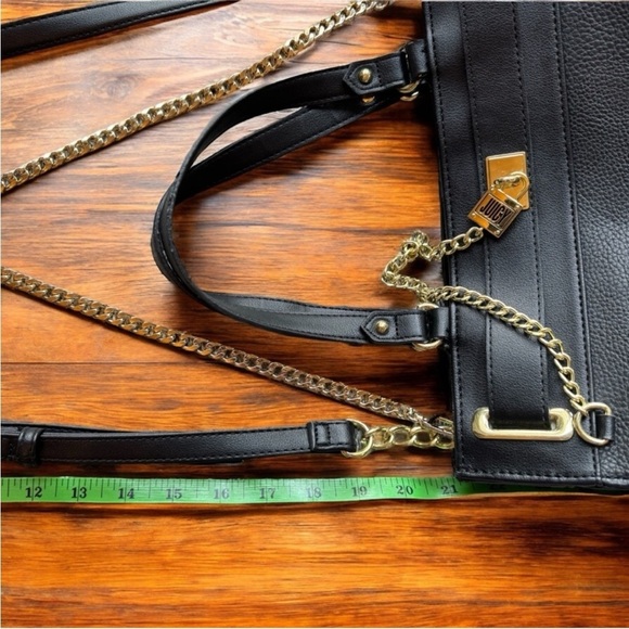 JUICY COUTURE Edgy Black Handbag Shoulder Bag Crossbody with Gold Chain Details - Picture 7 of 16